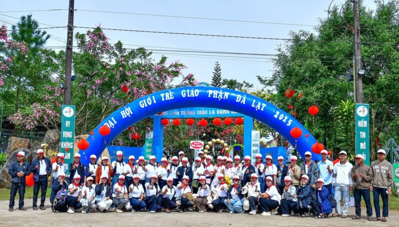 fb-161015470626458_1262600582570680