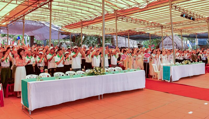 fb-161015470626458_1262600582570680