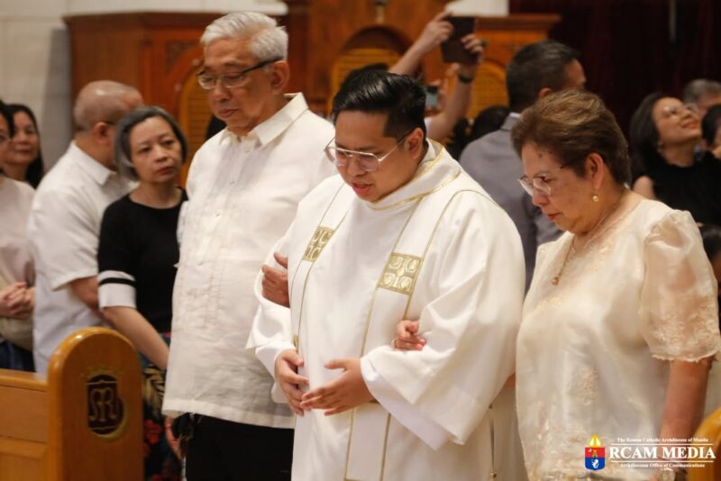 fb-104845338955723_858209683623958