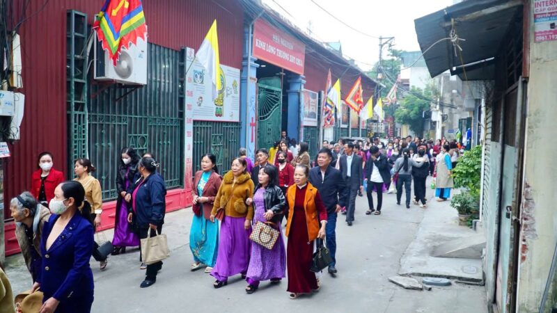 fb-104570015177619_873648605170887