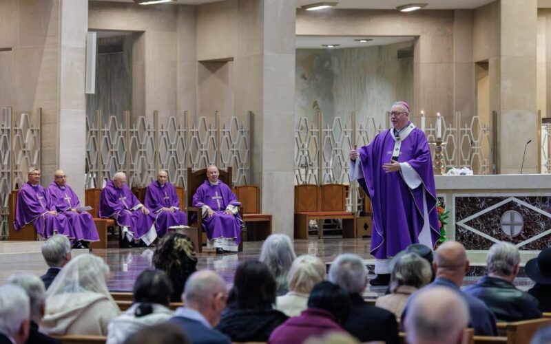 fb-424801330909662_1286346646852343