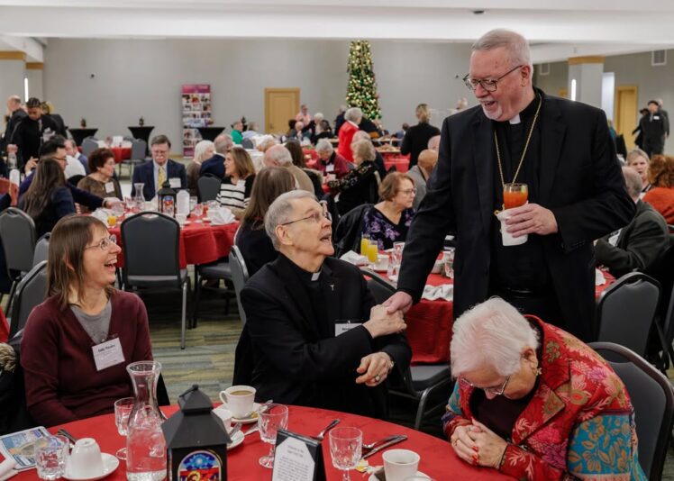 fb-424801330909662_1286346646852343