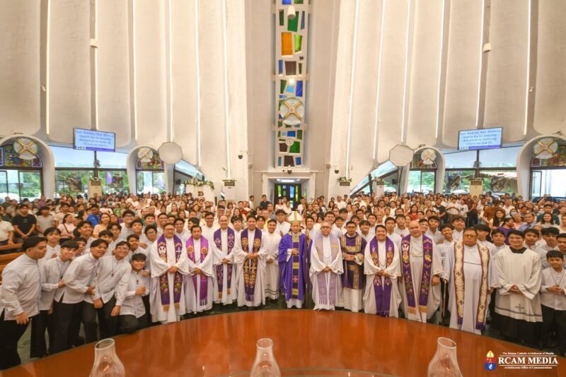 fb-104845338955723_858309323613994