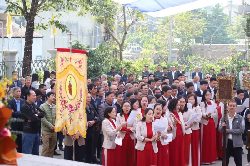 fb-1578851229095483_1258598059644766