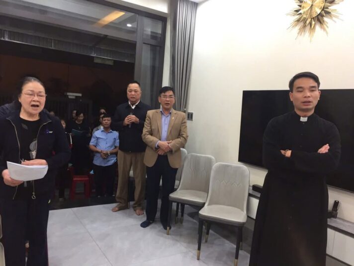 fb-104570015177619_873808318488249