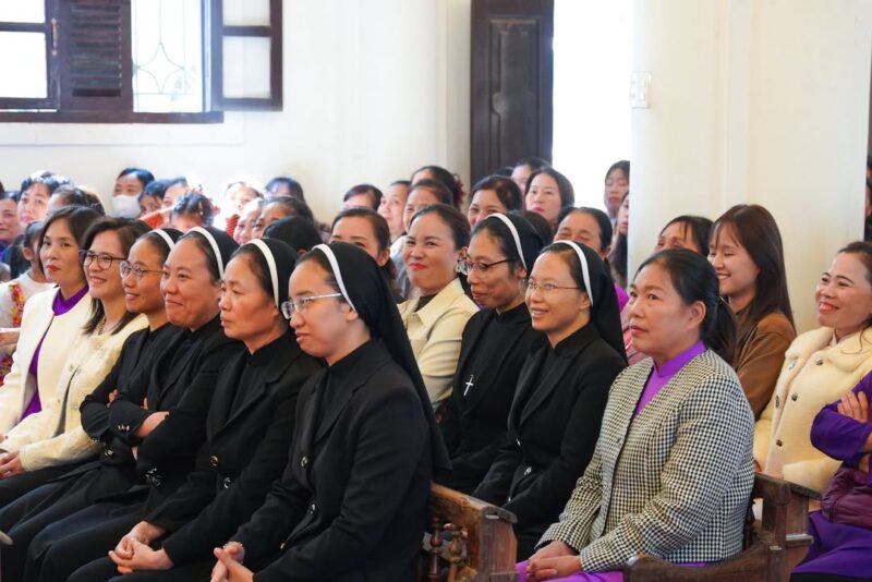 fb-1578851229095483_1258745786296660