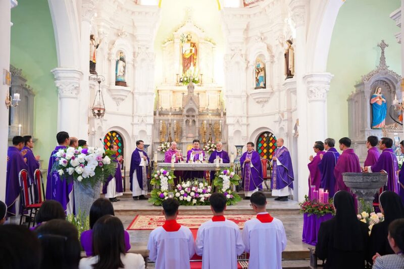 fb-1578851229095483_1258745786296660