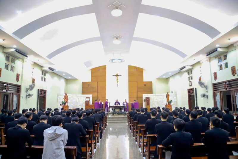 fb-1578851229095483_1259516586219580