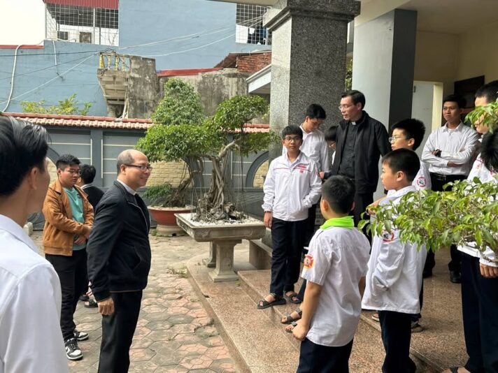 fb-104570015177619_874790678390013