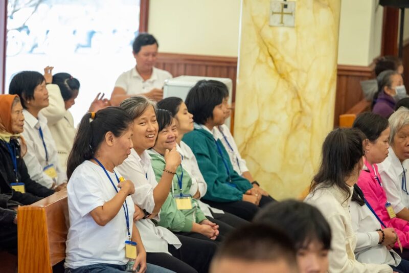 fb-161015470626458_1265080005656071