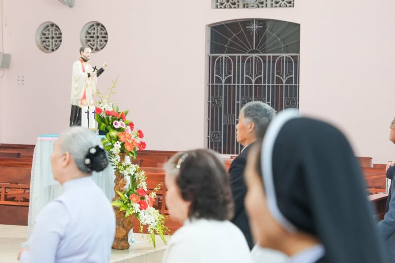 fb-161015470626458_1264991205664951