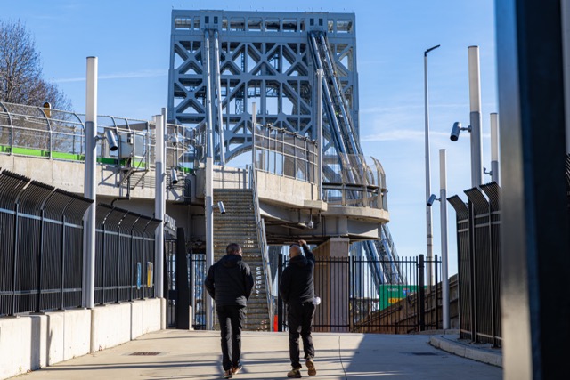 fb-127530903940386_1321796869978928