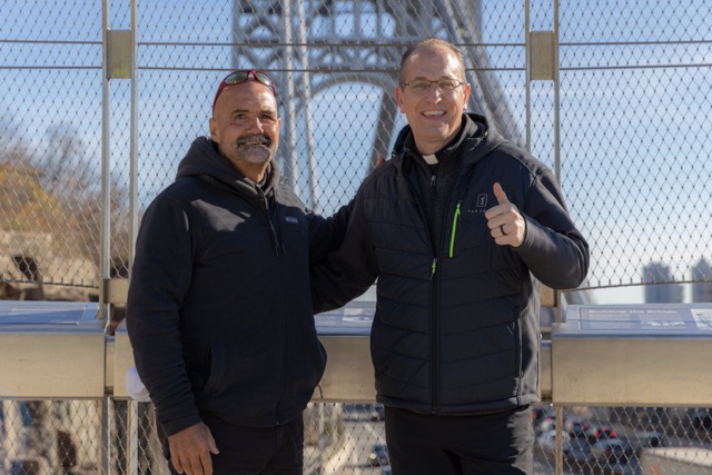 fb-127530903940386_1321796869978928