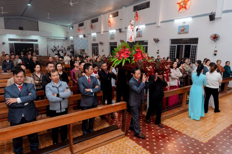 fb-161015470626458_1265575972273141