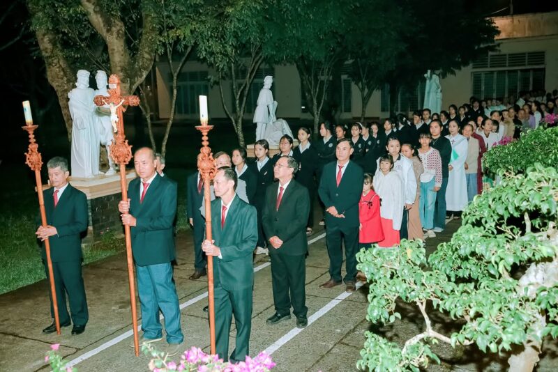 fb-161015470626458_1265530772277661