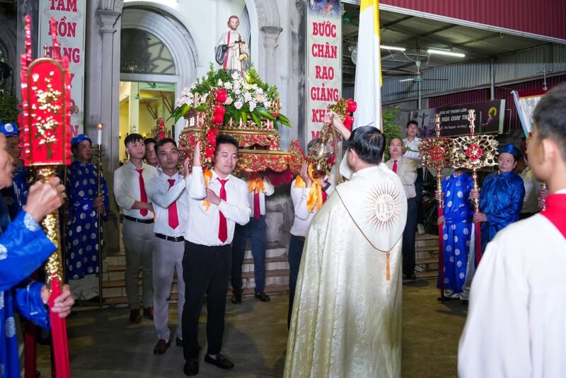 fb-1578851229095483_1261003682737537