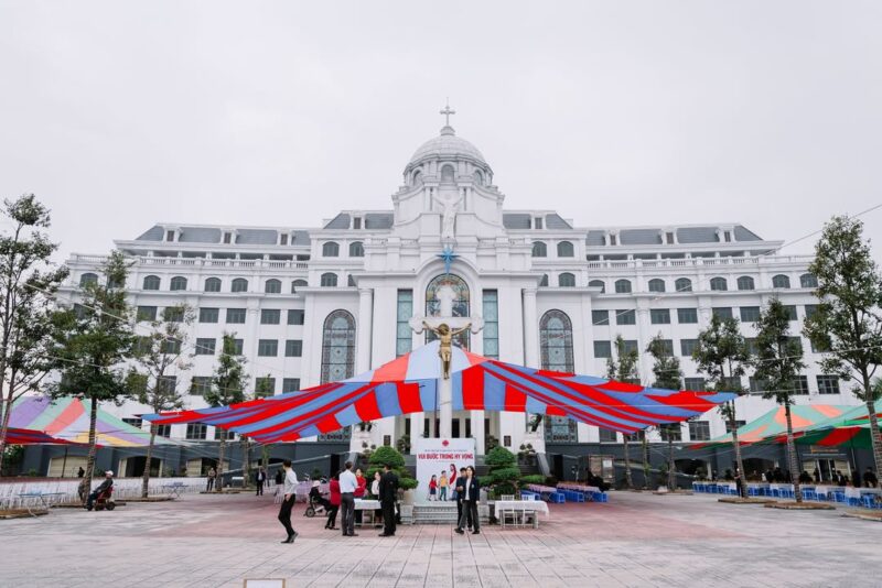 fb-104570015177619_876269171575497