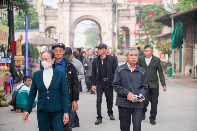 fb-146605498858522_1253852510122634