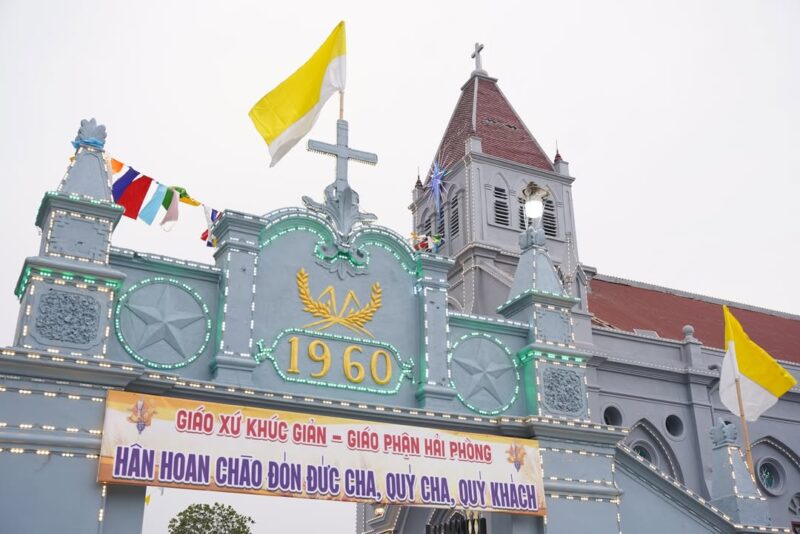 fb-104570015177619_878338968035184