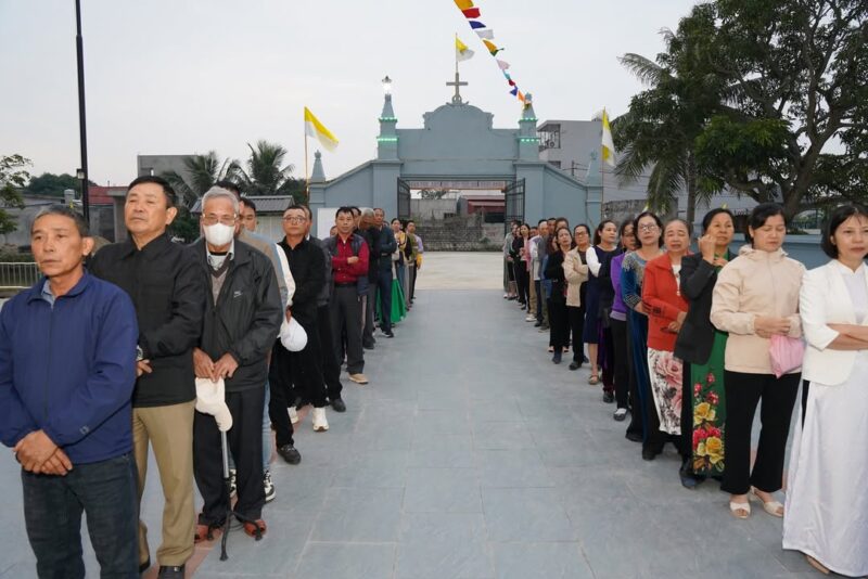 fb-104570015177619_878338968035184