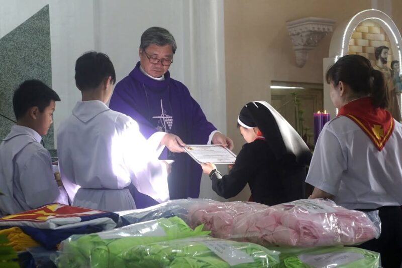 fb-161015470626458_1268505351980203