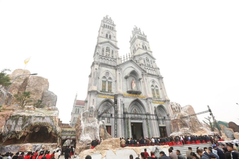 fb-267086443957481_1159266053082766