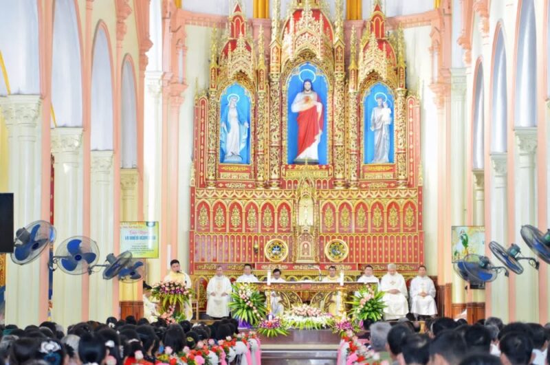 fb-732768673513037_1170527255204157