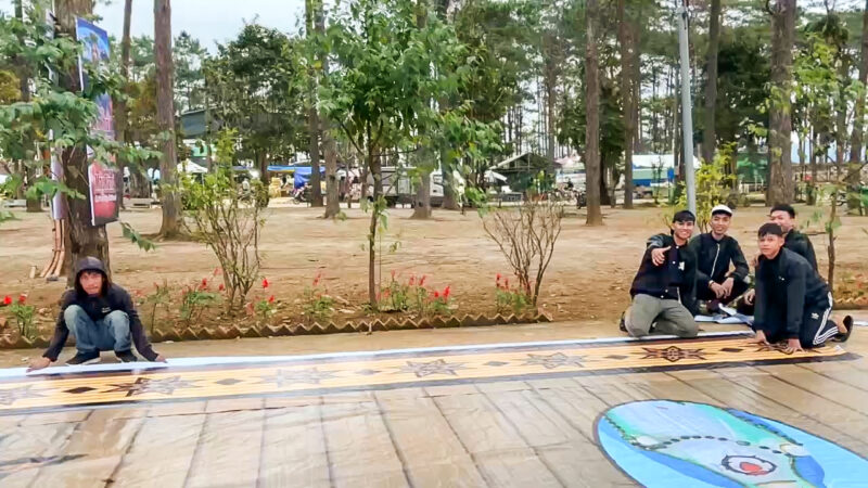 fb-355197651262616_1351362040352549