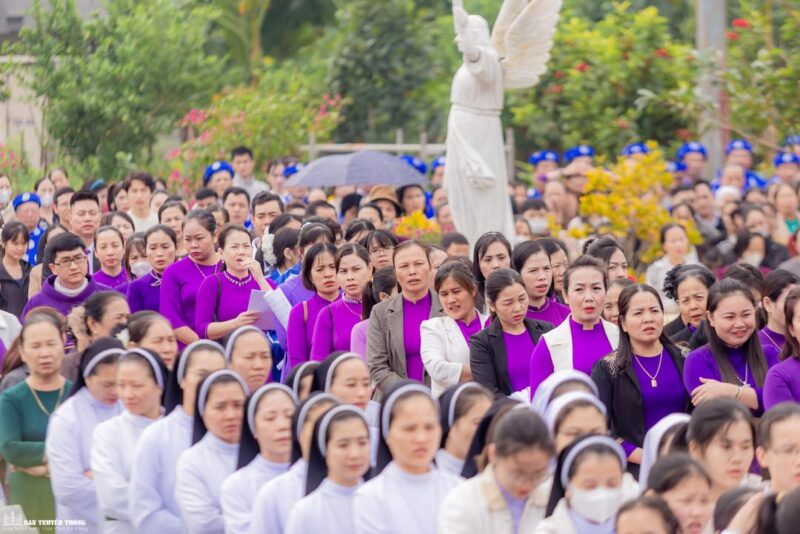 fb-104570015177619_878930684642679