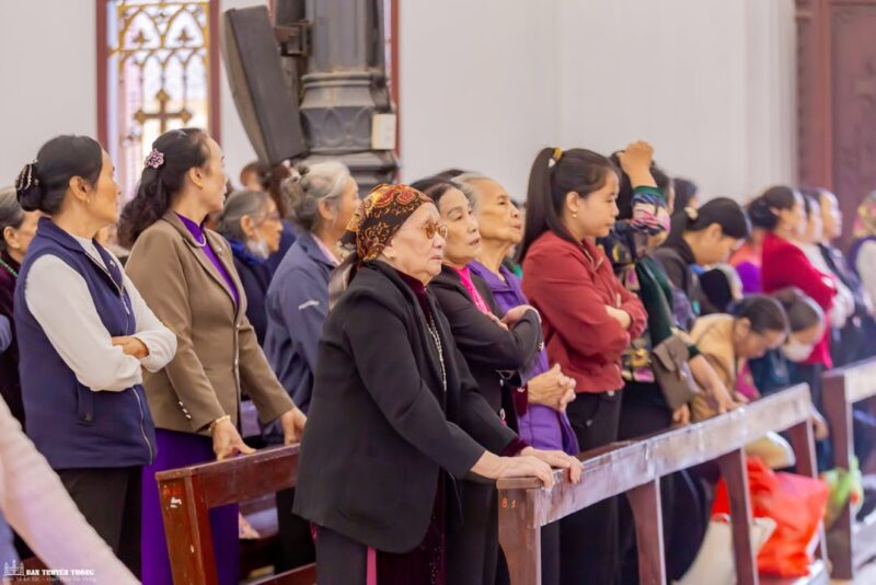 fb-104570015177619_878930684642679