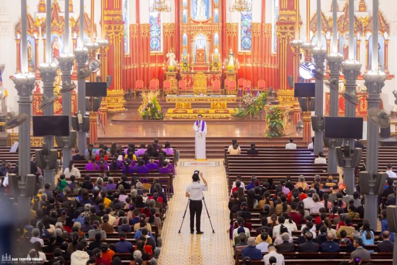 fb-104570015177619_878930684642679