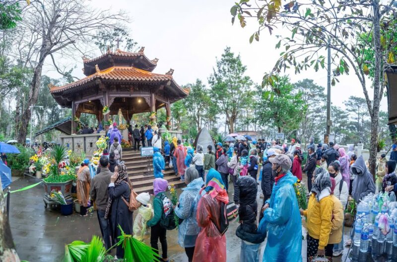 fb-355197651262616_1352056710283082