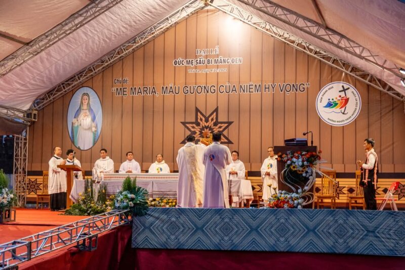 fb-355197651262616_1351716633650423