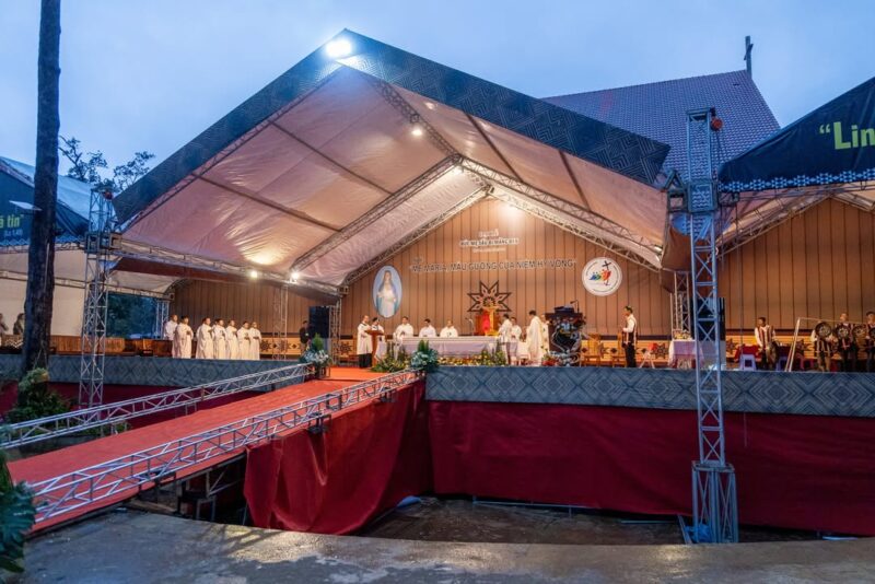 fb-355197651262616_1351716633650423