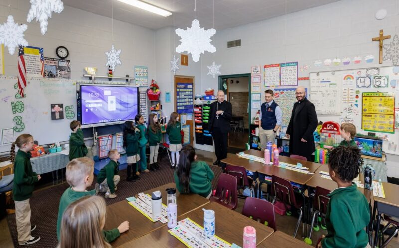 fb-424801330909662_1292368729583468