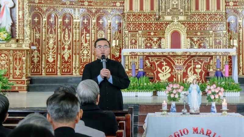 fb-426093730830355_1290122413150091