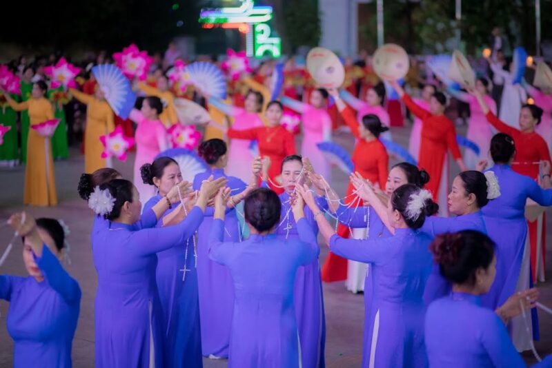 fb-267086443957481_1160046646338040