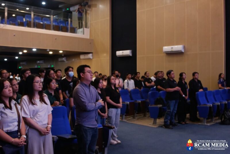 fb-104845338955723_864200306358229