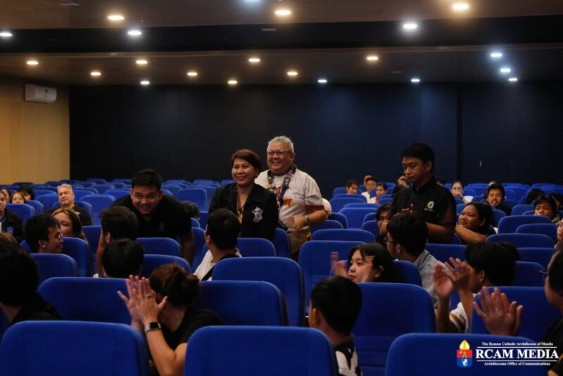 fb-104845338955723_864200306358229