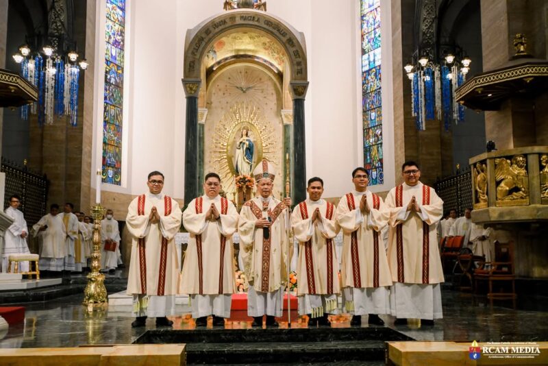 fb-104845338955723_864116846366575