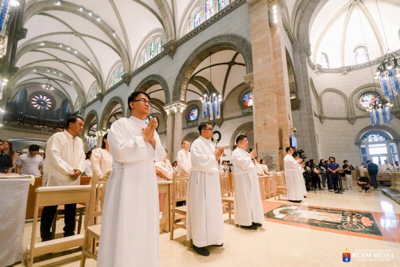 fb-104845338955723_864116846366575