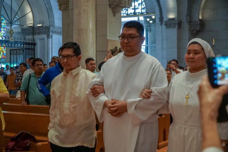 fb-104845338955723_864161336362126