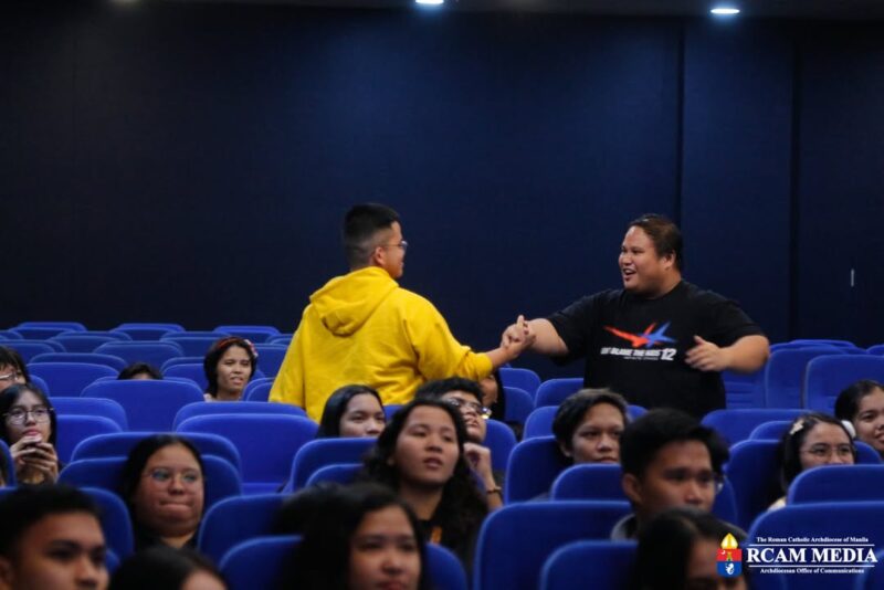 fb-104845338955723_864200306358229