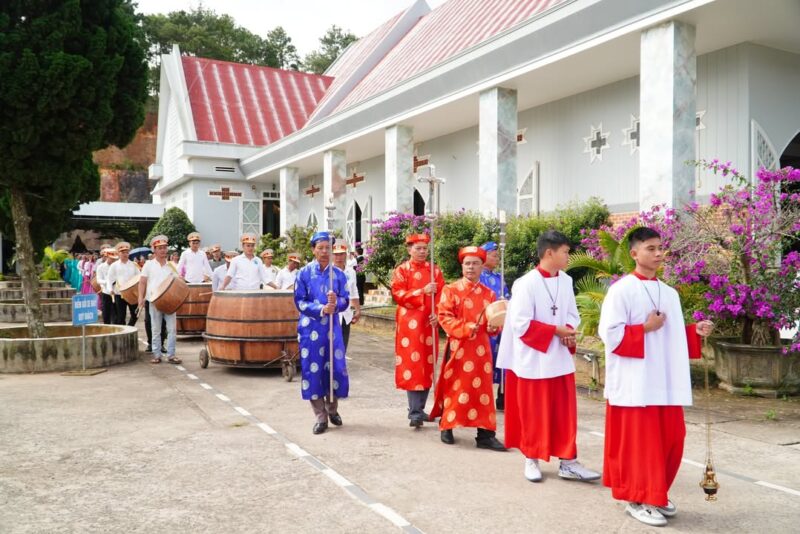 fb-161015470626458_1269668565197215