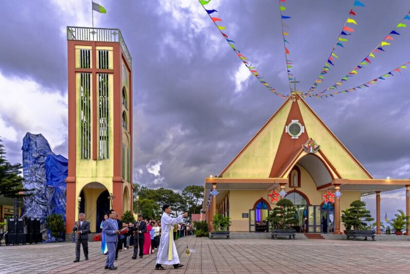 fb-161015470626458_1269519225212149