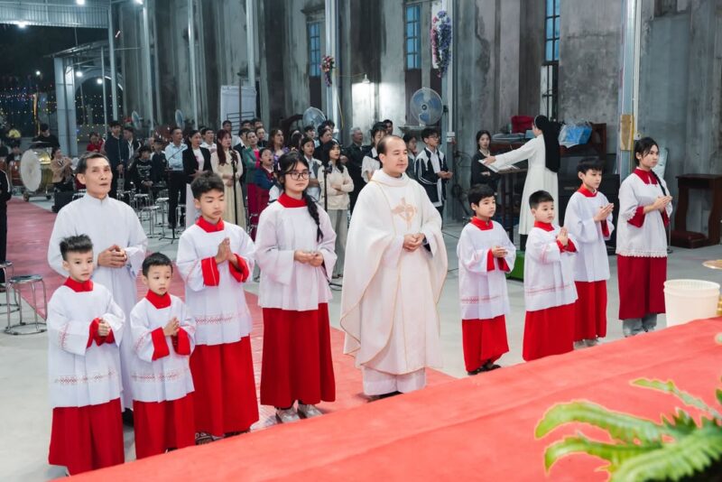 fb-732768673513037_1171076241815925