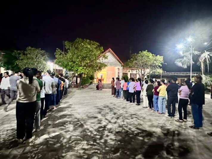 fb-422222558355253_1302637068573423