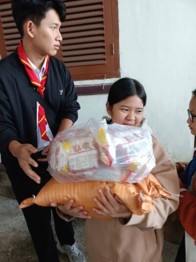 fb-422222558355253_1302615655242231