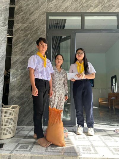 fb-422222558355253_1302615655242231