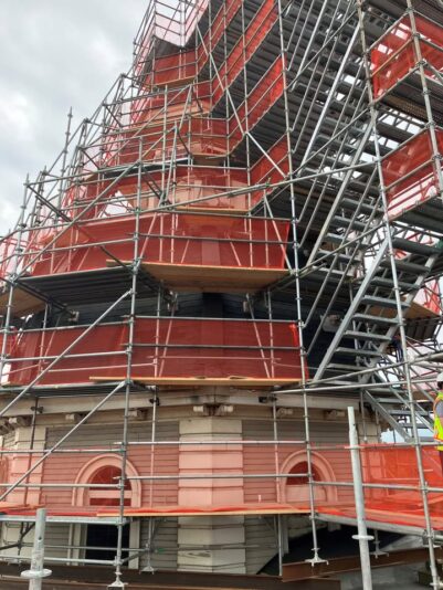 fb-355703527834405_1323177889853013